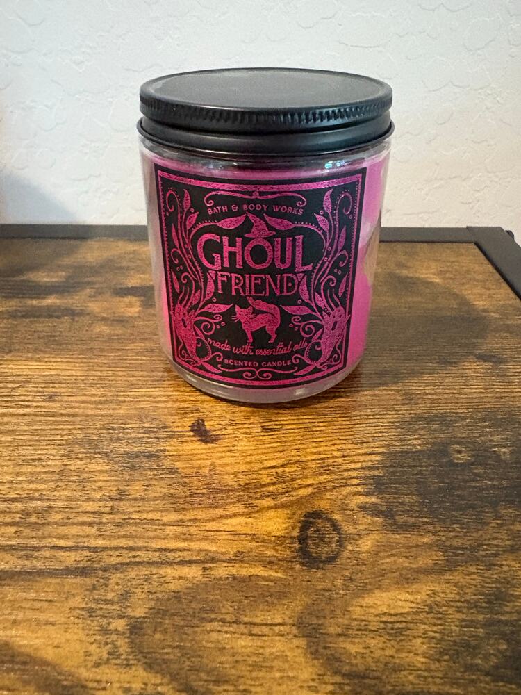 Bath and Body Works Single Wick Candle